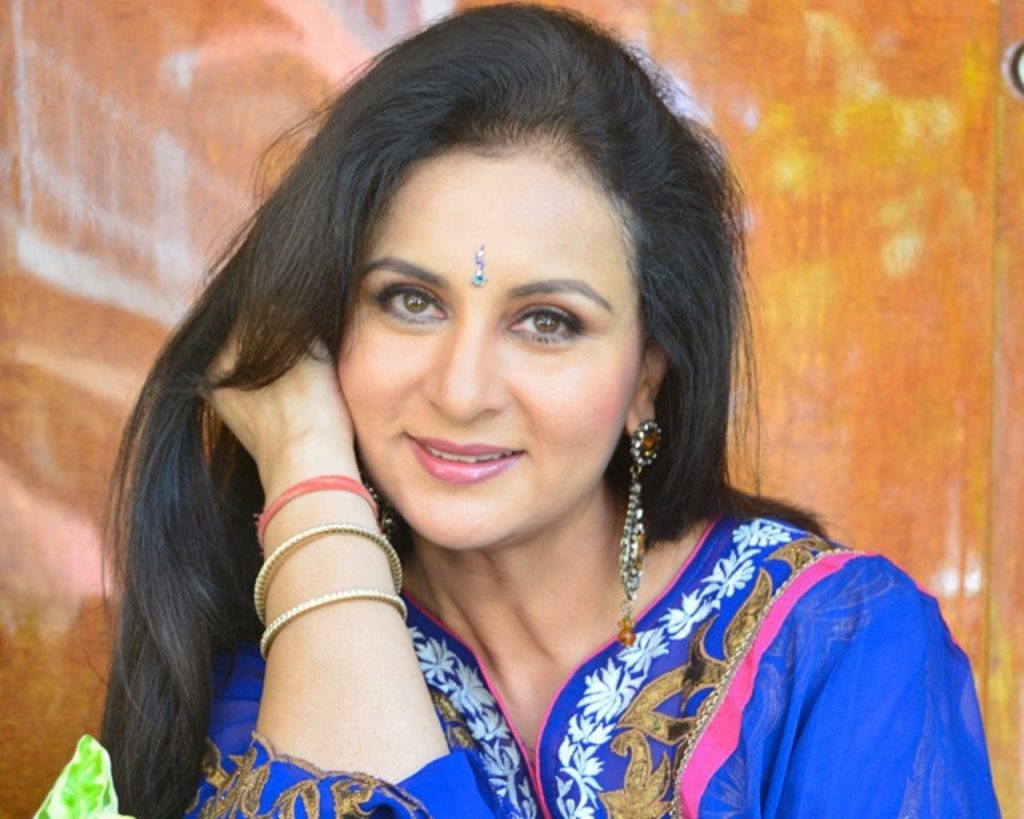 Poonam Dhillon, Age, Height, Biography, Career and More